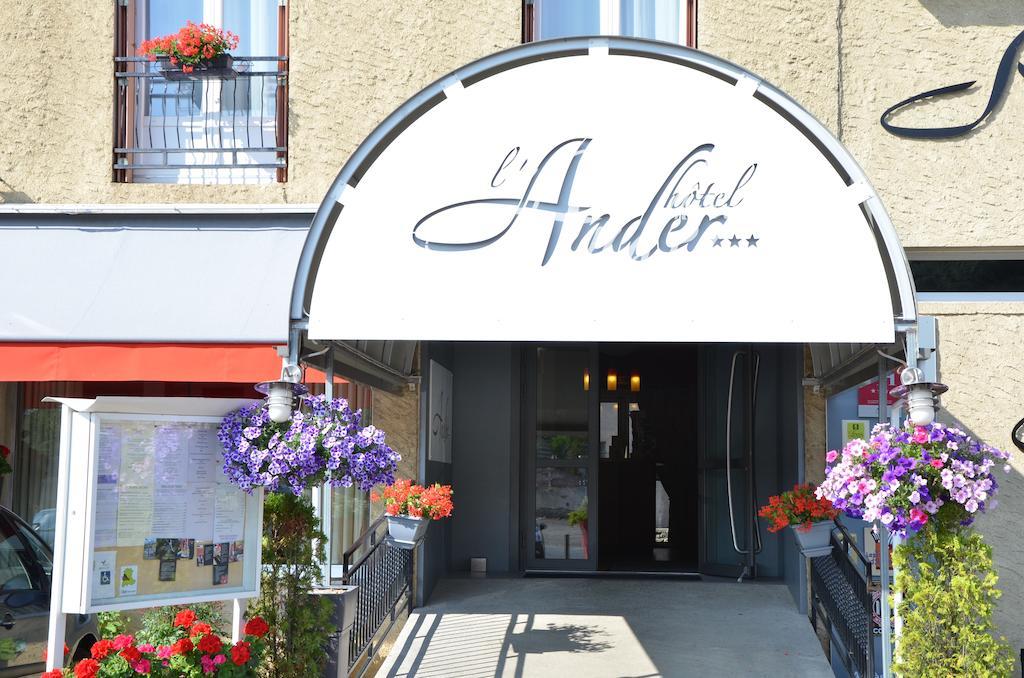 Hotel L Ander Saint-Flour (Cantal) Exterior foto