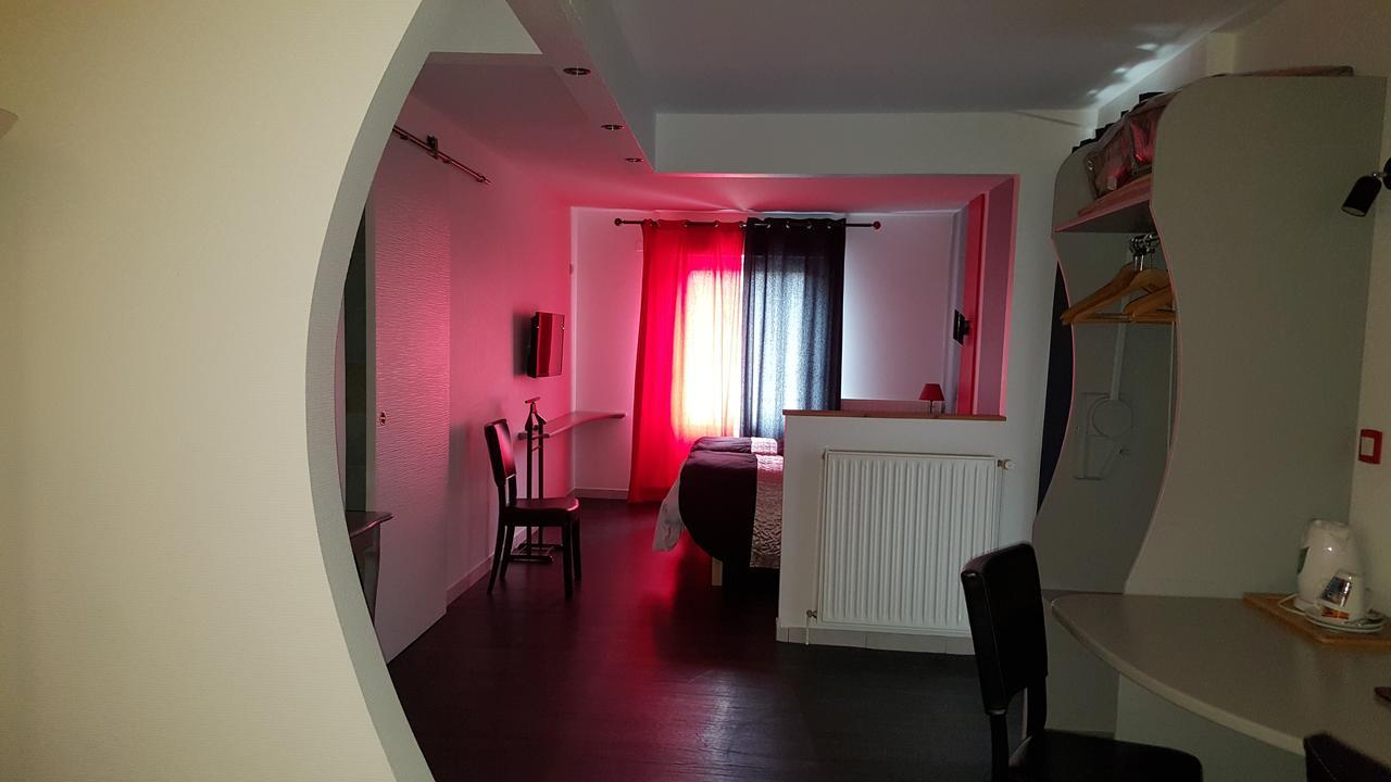 Hotel L Ander Saint-Flour (Cantal) Exterior foto